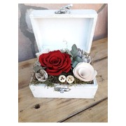 1-fej-orok-rozsa-ladikaban