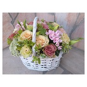 mini-viragkosar--pasztell-viragokkal